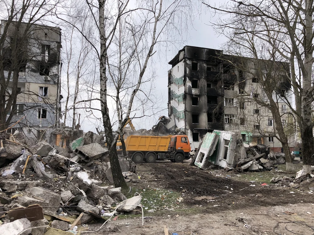 Русија со дронови нападна автопат во близина на Киев, пријавени се жртви