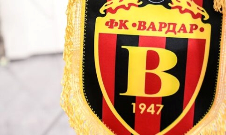 ДВОЈНИ ДОГОВОРИ ГО СТАВИЛЕ ВАРДАР ПОД ИСТРАГА НА УЕФА Клубот платил 250.000 евра за да избегне суспензија | +инфо